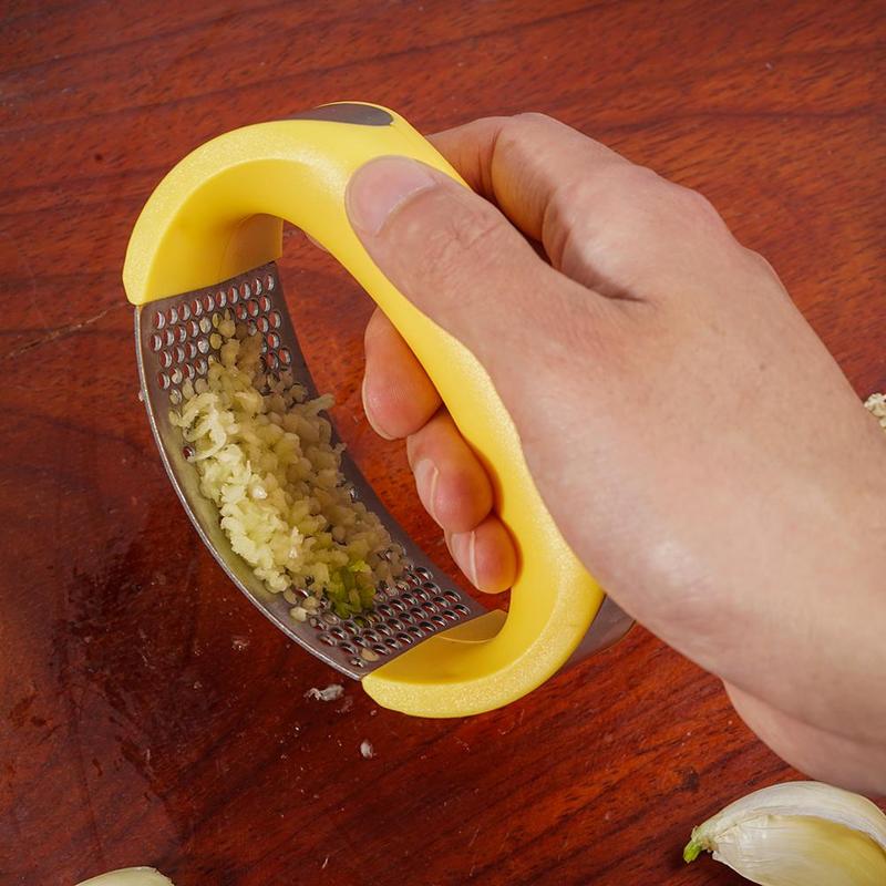 Stainless Steel Garlic Masher Garlic Press Household Manual Curve Fruit Vegetable Tools Kitc hen Gadgets